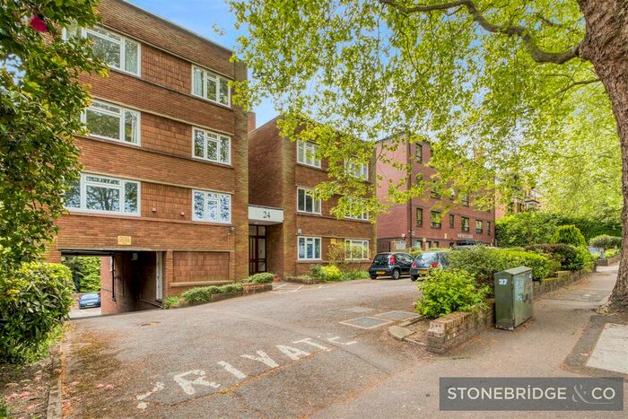 2 Bedroom Flat To Rent In Shepherds Hill, London, N6