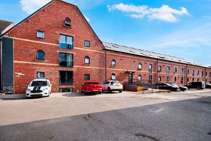 2 Bedroom Flat For Sale In Kiln Court, Kirk Sandall, DN3