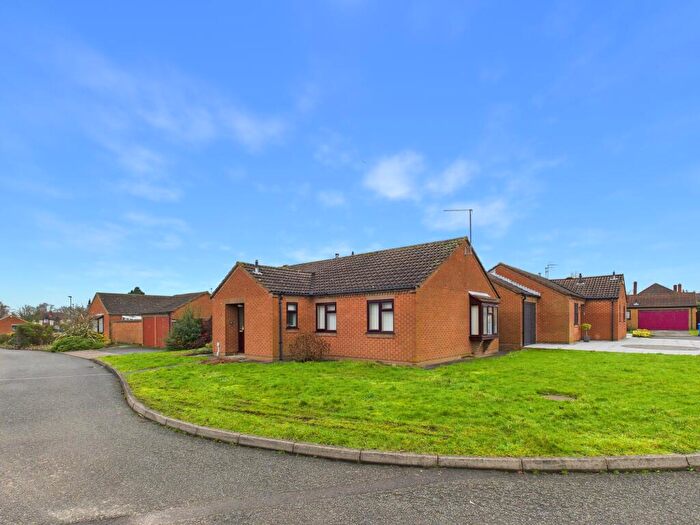 3 Bedroom Detached Bungalow For Sale In Birchfield Close, Chellaston, DE73