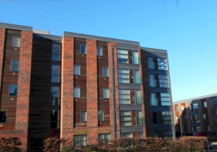 2 Bedroom Apartment To Rent In Binding Close, Carrington Point, NG5