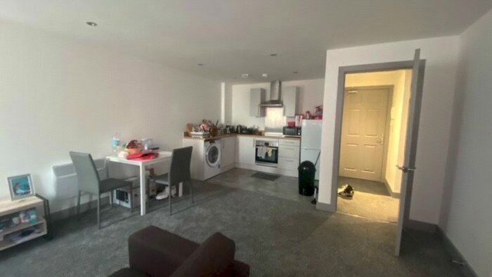 1 Bedroom Flat To Rent In Yorkshire House, - Shambles Street, Barnsley, South Yorkshire, S70