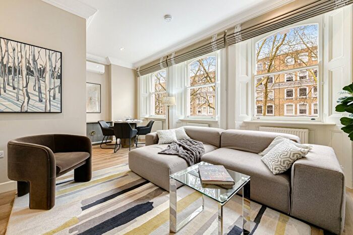 2 Bedroom Flat To Rent In Beaufort Gardens, Knightsbridge, SW3