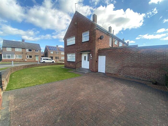 3 Bedroom Semi-Detached House For Sale In Hallington Drive, Seaton Delaval, Whitley Bay, NE25