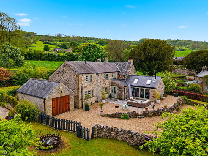 4 Bedroom Detached House For Sale In Snitterton, Matlock, DE4