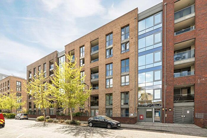 2 Bedroom Flat For Sale In Silwood Street, Surrey Quays, SE16