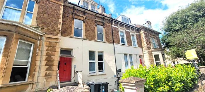 1 Bedroom Apartment To Rent In First Floor Rear Flat Aberdeen Road, BS6