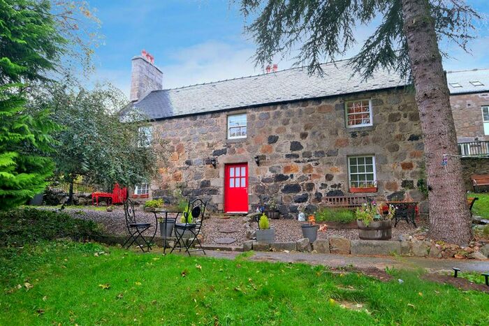 3 Bedroom Detached House For Sale In Bogie Street, Huntly, Aberdeenshire, AB54