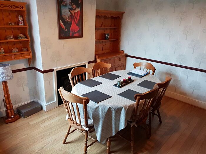 3 Bedroom Terraced House To Rent In Morley Road, Romford, Essex, RM6