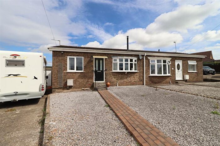 2 Bedroom Semi-Detached Bungalow For Sale In Northfield Road, Market Weighton, York, YO43