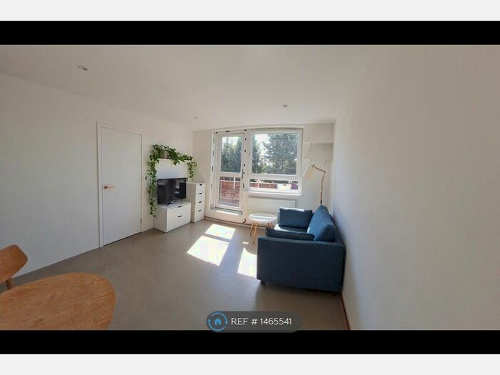 1 Bedroom Flat To Rent In Millender Walk, London, SE16