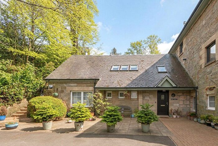 4 Bedroom Semi Detached House For Sale In "Mill Davy", Milndavie Road, Strathblane, G63