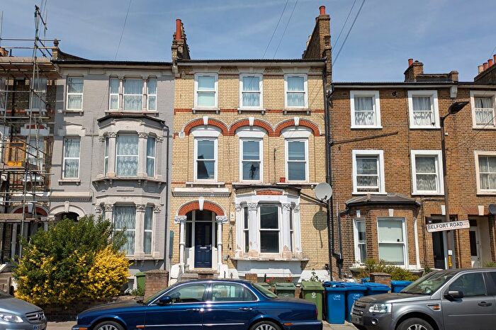 2 Bedroom Flat To Rent In Belfort Road, London, SE15