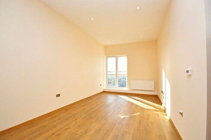 2 Bedroom Apartment To Rent In High Road, Chadwell Heath, Romford, RM6