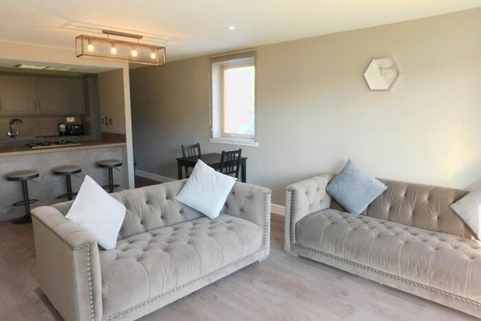 2 Bedroom Flat To Rent In Burnside Drive, Dyce, Aberdeen, AB21