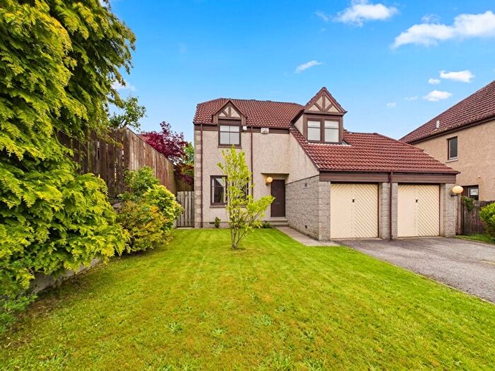 4 Bedroom Detached House For Sale In Corse Avenue, Kingswells, AB15
