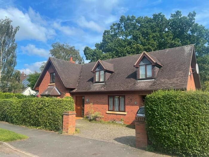 3 Bedroom Detached House To Rent In Delamere Road, Malvern, Worcestershire, WR14