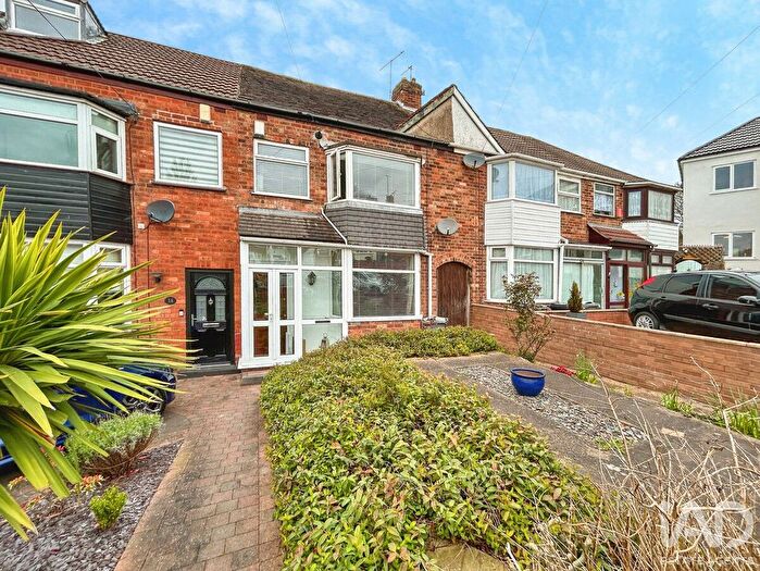 3 Bedroom Terraced House For Sale In Cathel Drive, Birmingham, B42