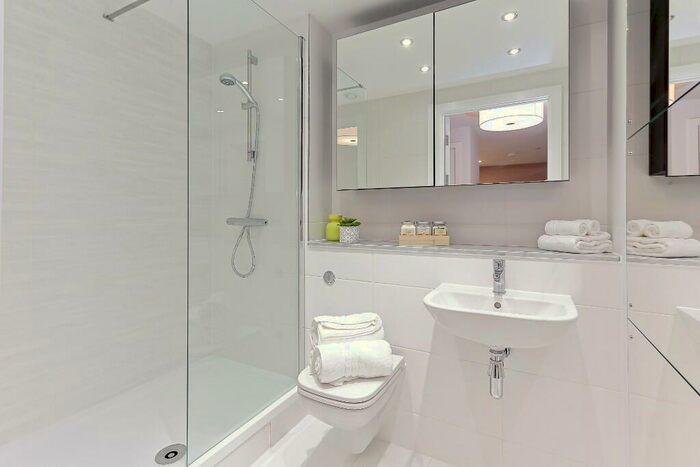 1 Bedroom Apartment To Rent In Leodis Square, Leeds, LS11