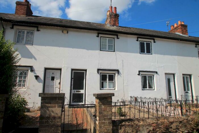 2 Bedroom Terraced House To Rent In The Grove, Bedford, Bedfordshire, MK40