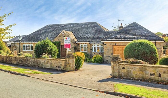 4 Bedroom Detached House For Sale In Broomhall Avenue, Wakefield, WF1