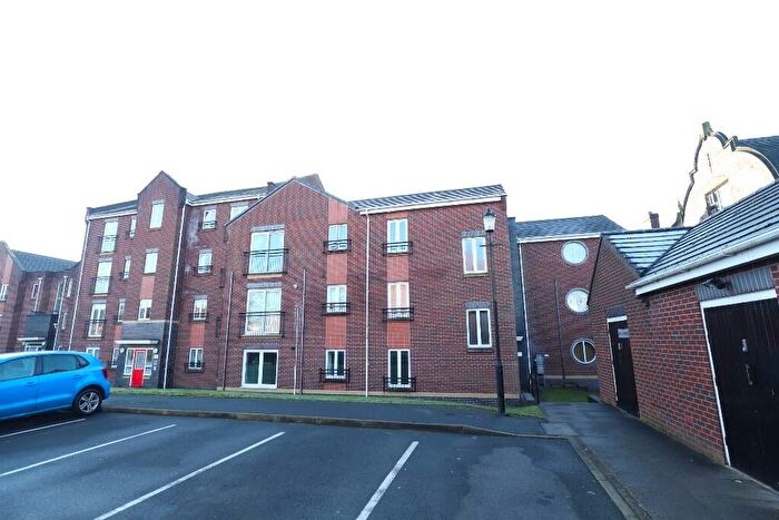 2 Bedroom Flat To Rent In Scholars Court, West Ave, Stoke-on-Trent, ST4