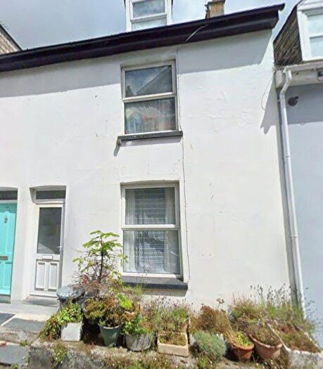 2 Bedroom Terraced House For Sale In Lostwithiel Street, Fowey, Cornwall, PL23