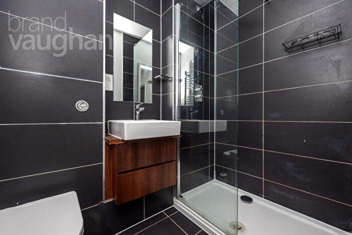 2 Bedroom Flat For Sale In Dorset Gardens, Brighton, East Sussex, BN2