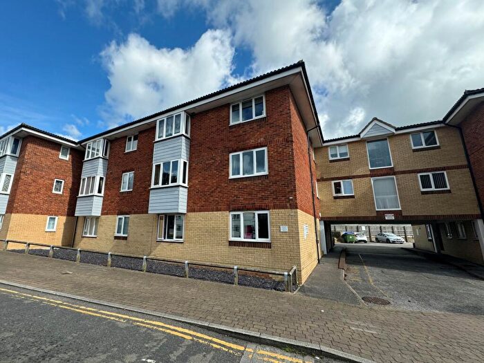 2 Bedroom Apartment For Sale In Flat, Bridge Court, Bridge Street, Newhaven, BN9