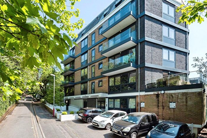 1 Bedroom Flat For Sale In Clarence Road, Tunbridge Wells, Kent, TN1