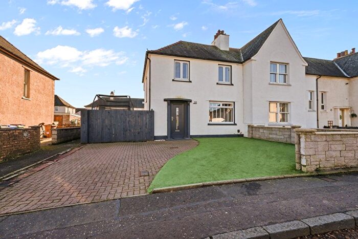 3 Bedroom Semi Detached House For Sale In Park Drive, Bannockburn, Stirling, FK7