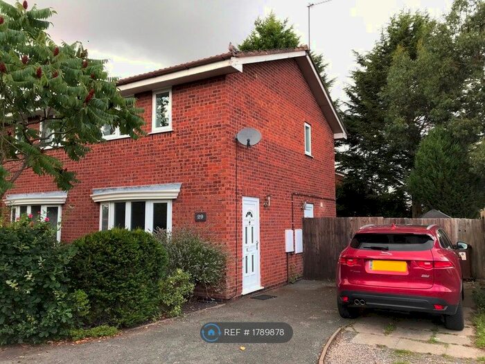 2 Bedroom Semi-Detached House To Rent In Hambrook Close, Wolverhampton, WV6