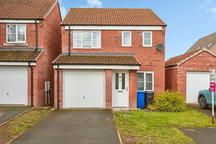 3 Bedroom Detached House For Sale In Mirabelle Way, Harworth, Doncaster, DN11
