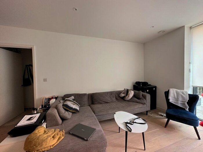 1 Bedroom Flat To Rent In Bonnet Street, London, E16