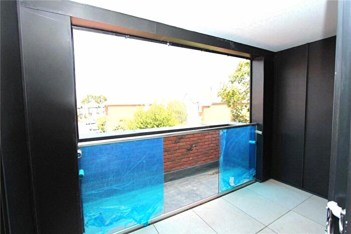 1 Bedroom Flat To Rent In Seesaw House, A Green Lanes, Winchmore Hill, London, N21