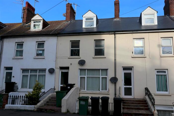 2 Bedroom Flat To Rent In Ashford Road, Eastbourne, BN21