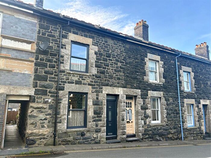 4 Bedroom Terraced House For Sale In Llwyngwril, Gwynedd, LL37