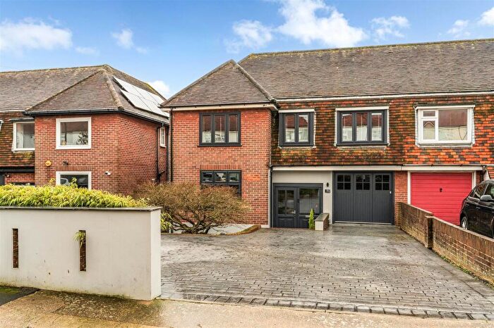 4 Bedroom Semi-Detached House For Sale In Evelegh Road, Farlington, PO6