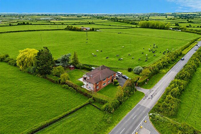 7 Bedroom Detached House For Sale In Blackgrove Road, Waddesdon, Aylesbury, HP18