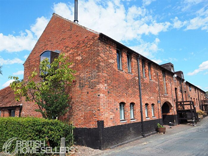 2 Bedroom Town House For Sale In The Maltings, Beccles, Suffolk, NR34
