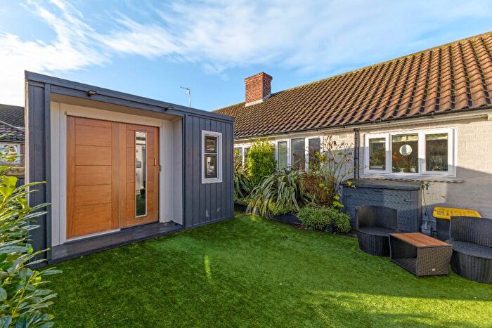 3 Bedroom Semi-Detached Bungalow For Sale In Breach Square, Priory Avenue, Hungerford, Berkshire, RG17