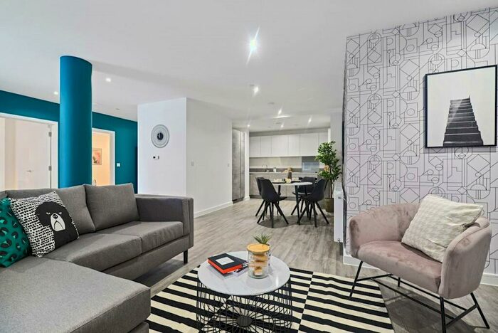 2 Bedroom Apartment To Rent In Fresh Wharf Road, Barking, Essex, IG11