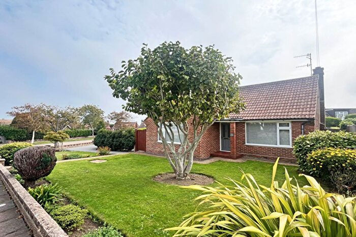 3 Bedroom Detached Bungalow For Sale In Amberley Road, Eastbourne, BN22