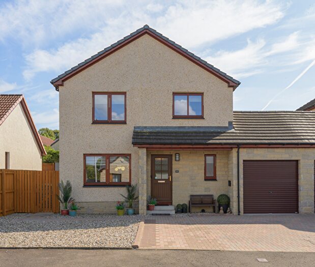 4 Bedroom Detached House For Sale In Carneil Gardens, Carnock, KY12