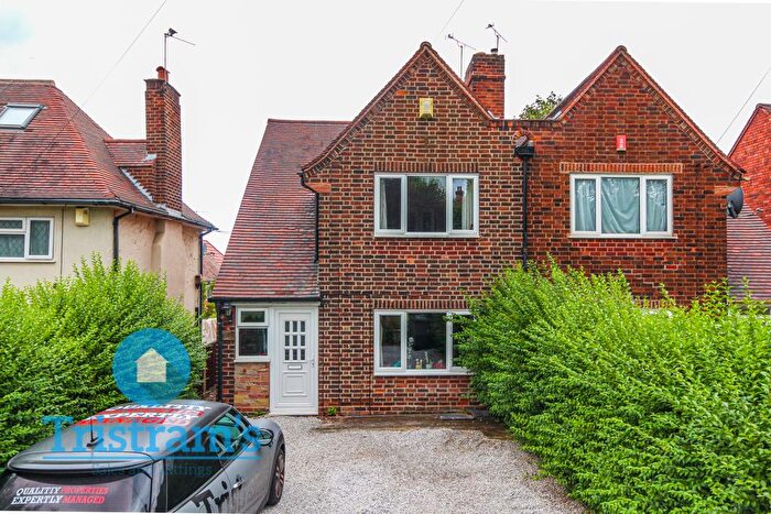 3 Bedroom Semi-Detached House To Rent In Wollaton Road, Beeston, Nottingham, NG9