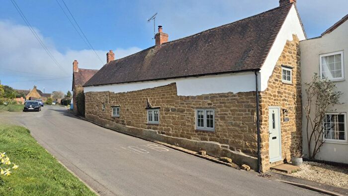 4 Bedroom Cottage For Sale In High Street, Napton, CV47