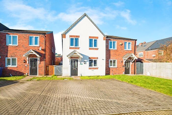 3 Bedroom Semi-Detached House For Sale In School Street, Bolton-Upon-Dearne, Rotherham, S63
