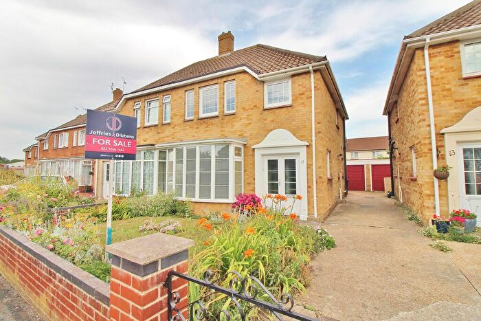 3 Bedroom Semi-Detached House For Sale In Green Farm Gardens, Hilsea, PO3
