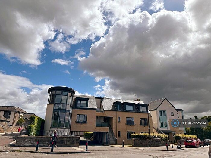 3 Bedroom Flat To Rent In Station Road, Edinburgh, EH12
