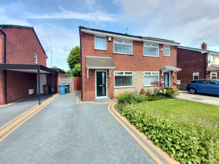 2 Bedroom Semi-Detached House To Rent In Lymefield Drive, Worsley, M28