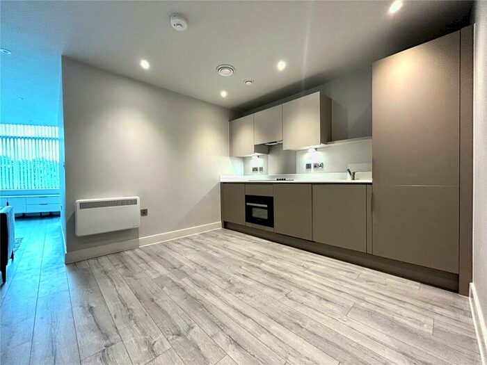 1 Bedroom Apartment To Rent In Thames Valley, Wokingham Road, Bracknell, Berkshire, RG42